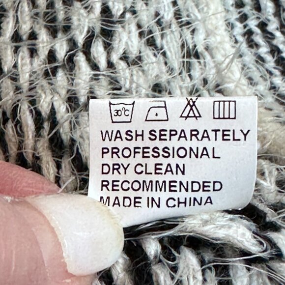 Sacred Threads Cardigan Sweater Boho Open Fuzzy L/XL Geometric Print Black White - Picture 11 of 11